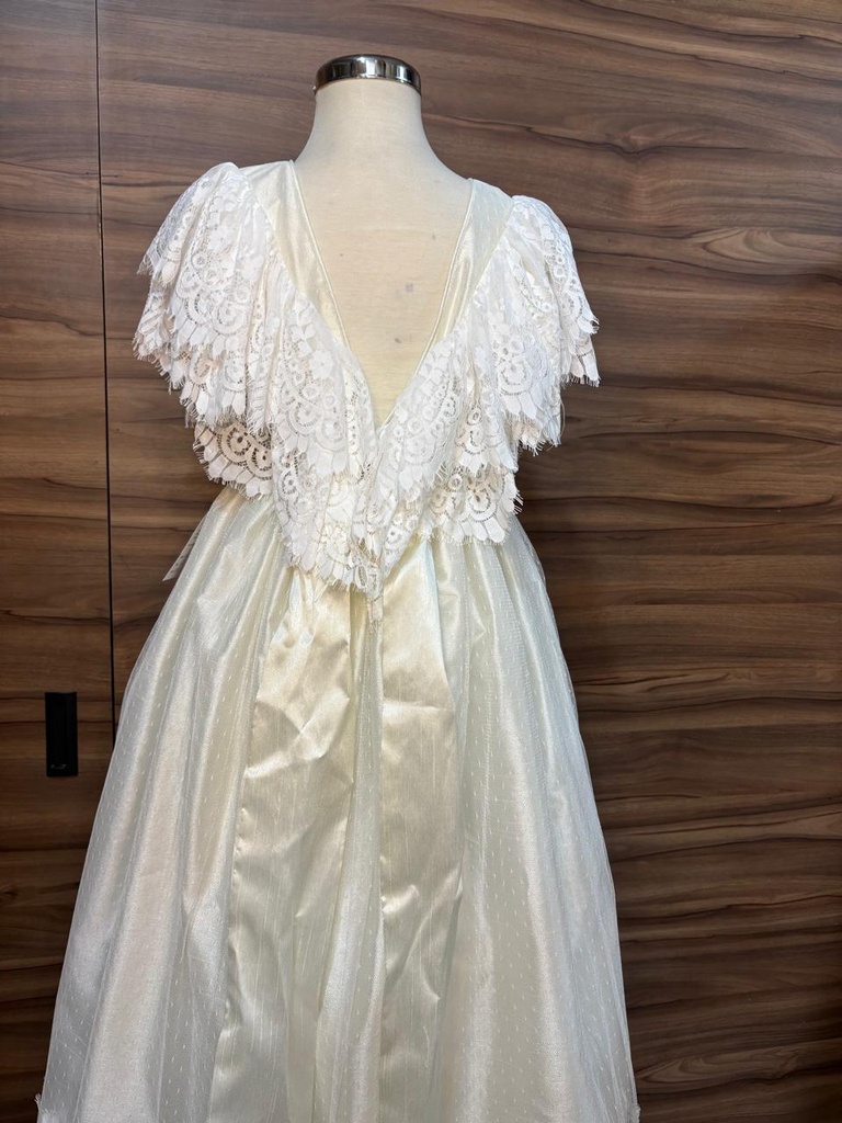 VESTIDO PRIMERA COMUNION PERLAS 4464