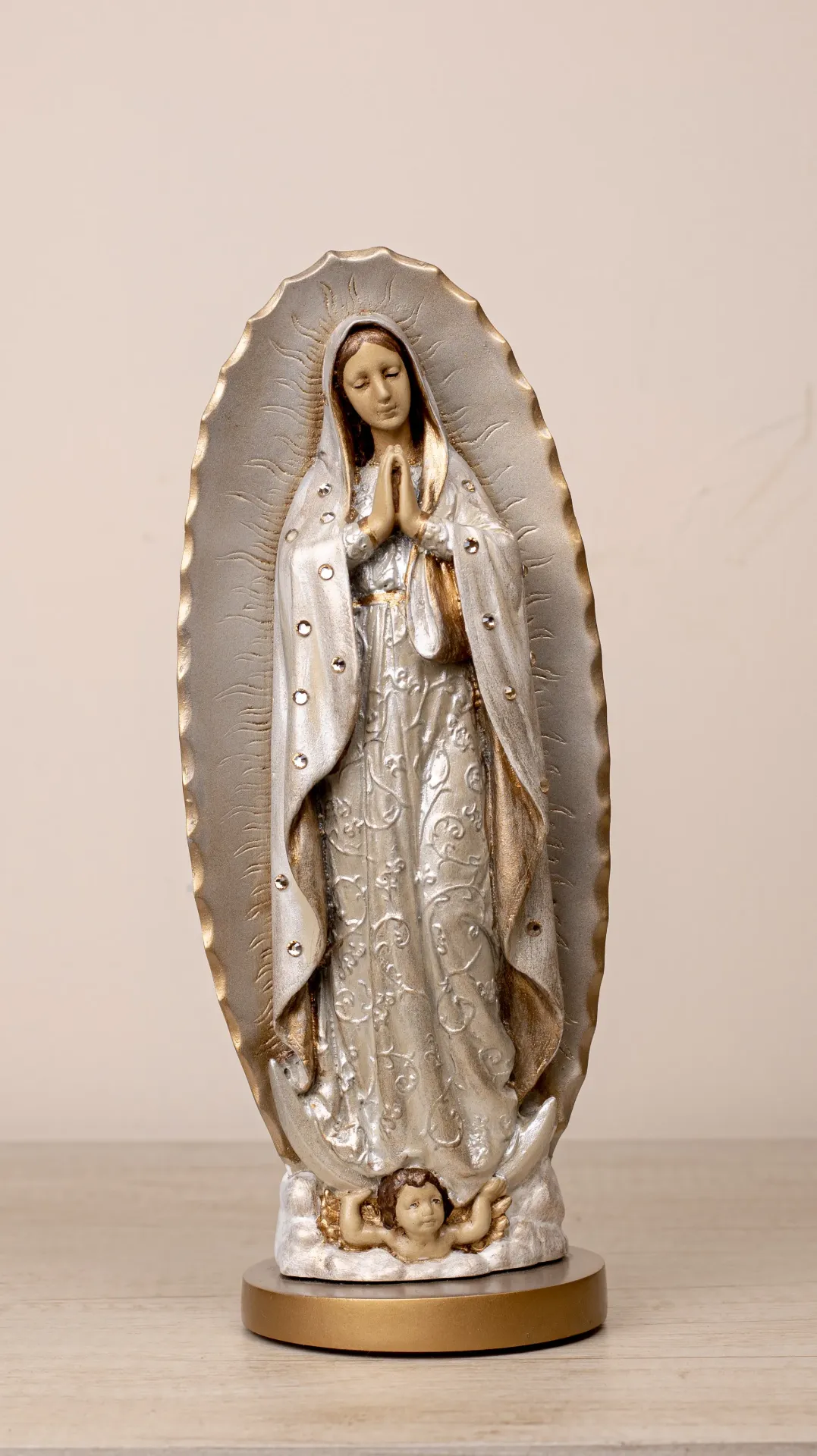 FIGURA DE RESINA VIRGEN DE GUADALUPE 3B4A1175