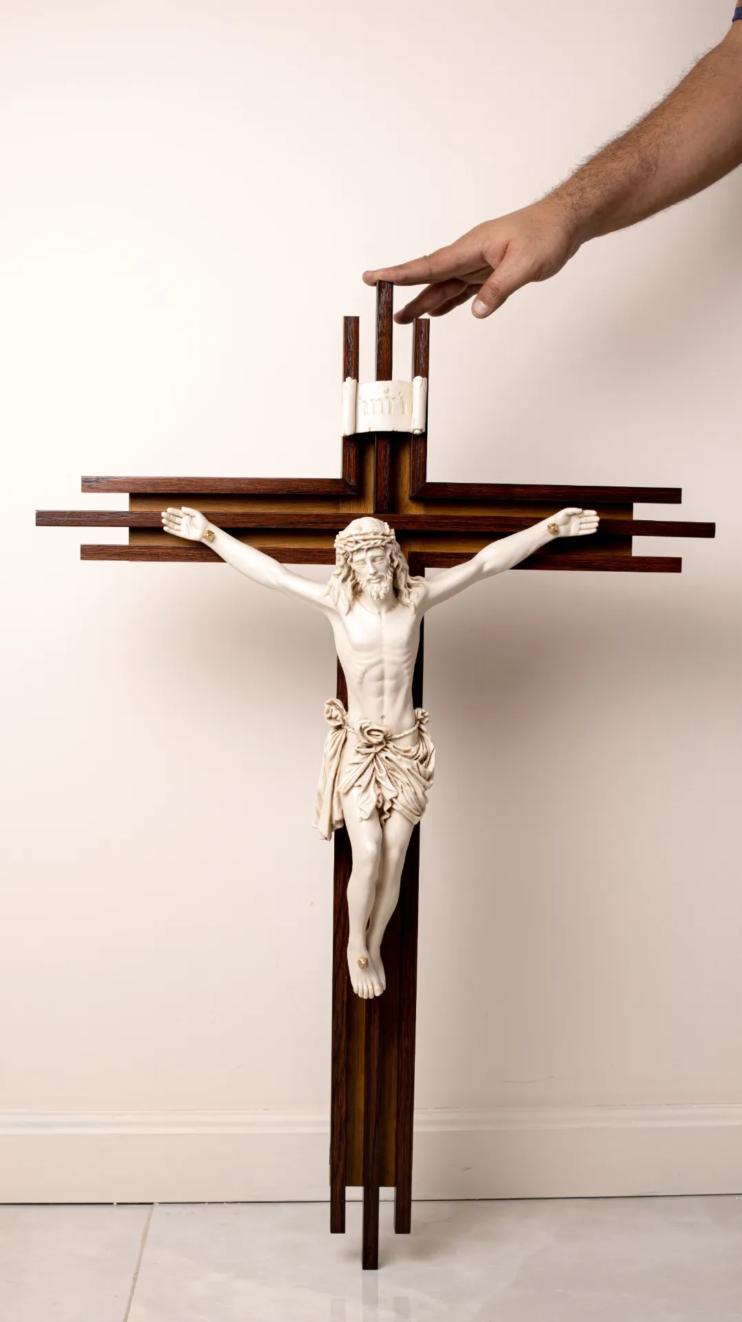 CRUCIFIJO DE PARED 3B4A1229