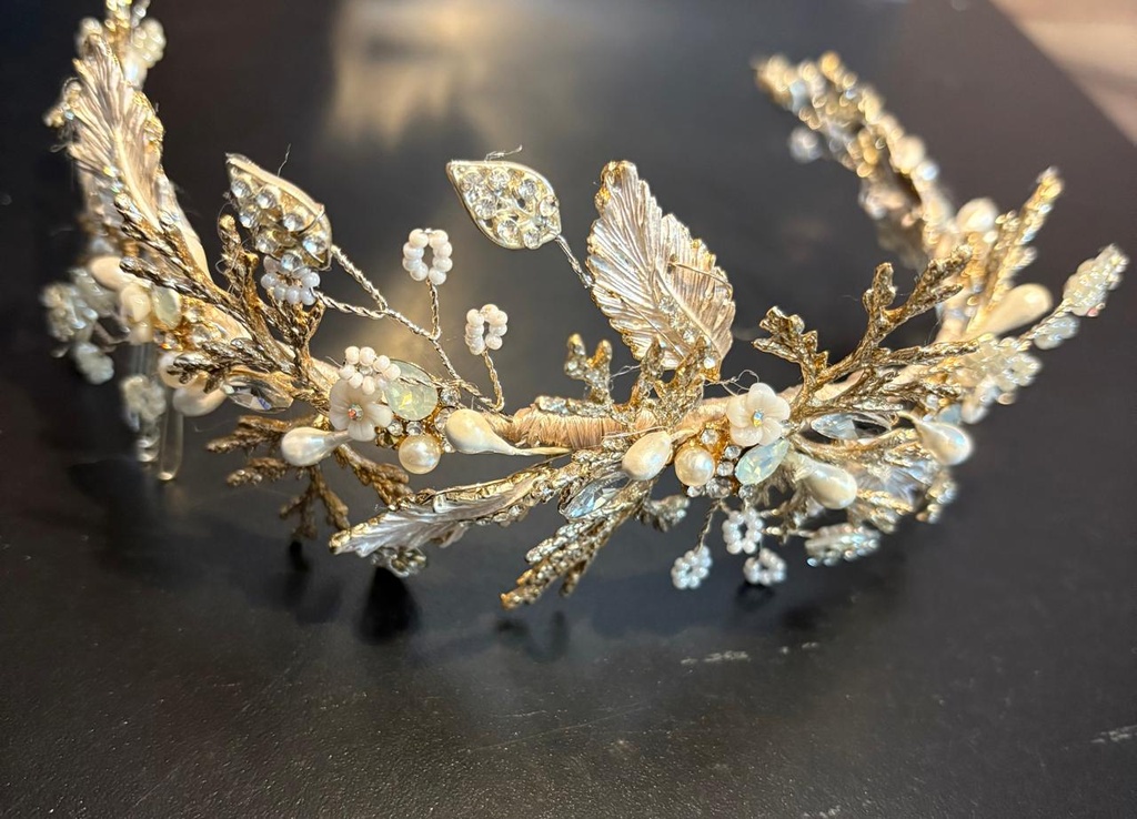 TOCADO PEDRERIA (DIADEMA, GUIA, PEINETA) MOD 16