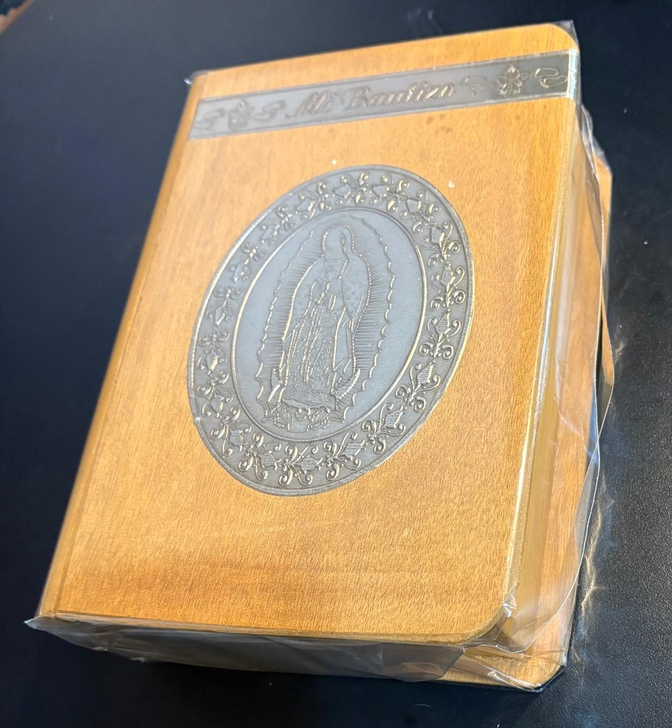 SET BAUTIZO COFRE ISIS LIBRO