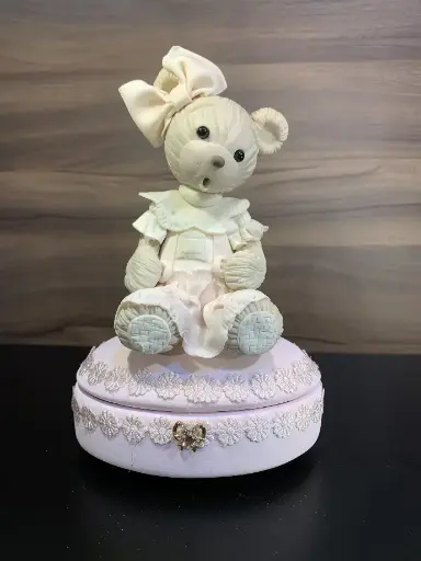 [0003476] RECUERDO COFRE ADORNADO GRANDE