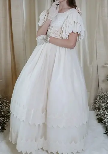 [0003383] VESTIDO PRIMERA COMUNION V4526C