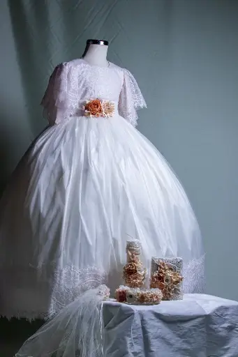 [0003384] VESTIDO PRIMERA COMUNION V6022