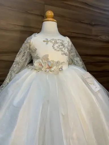 [0003332] VESTIDO PRESENTACION 9361