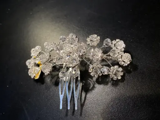 [0004664] TOCADO / PEINETA PEDRERIA FLORES TC68