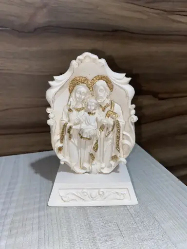 [0003095] RECUERDO RESINA SAGRADA FAMILIA BASE 