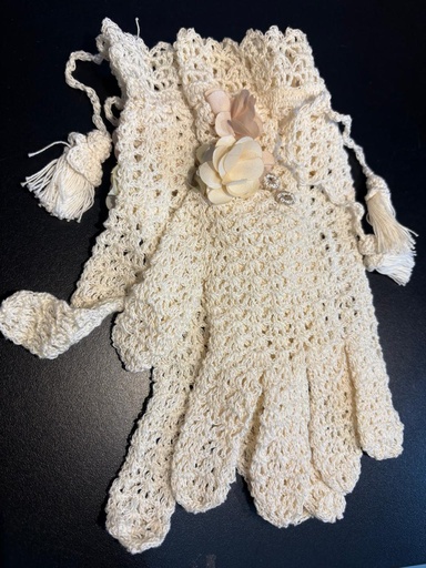 [0004935] GUANTES 524