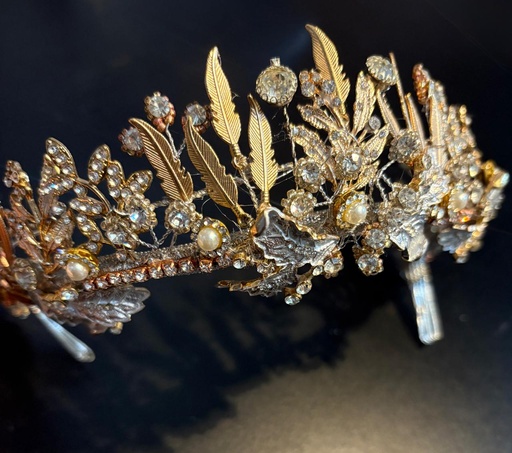 [0006907] TOCADO PEDRERIA (DIADEMA, GUIA, PEINETA) ELEGANT